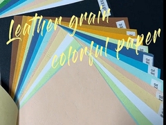 बाइंडिंग क्राफ्ट के लिए 150gsm 230gsm लेदर ग्रेन बोर्ड रंगीन टेक्सचर पेपर