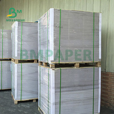 1.5 मिमी 2 मिमी कपड़े बॉक्स के लिए सफेद लेपित डुप्लेक्स बोर्ड 700 x 1020 मिमी