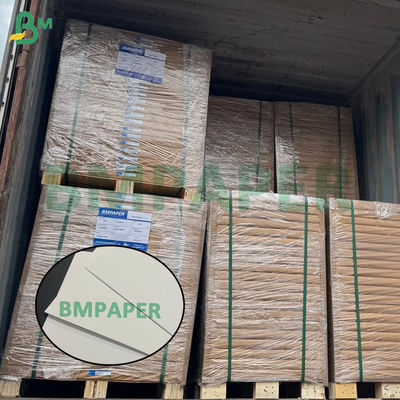 55gsm - 100gsm वर्जिन व्हाइट वुडफ्री पेपर शीट्स 64 X 90cm 61 X 86cm रीम पैक