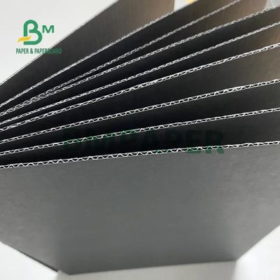 ई एफ बांसुरी काले नालीदार कागज गत्ता 110gsm 120gsm 150gsm मोटाई