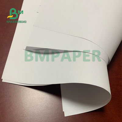 रोल में नोटपैड पेजों के लिए अनोखे वुडफ्री पेपर 50gsm 53gsm 55gsm