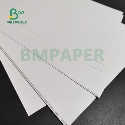 निमंत्रण कार्ड उच्च सफेदी 711 x 1016 मिमी के लिए 160gsm अनकोटेड ऑफ़सेट पेपर