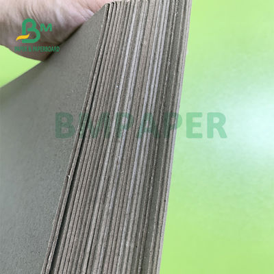 600gsm 700gsm इको-फ्रेंडली स्ट्रॉ बोर्ड दोनों साइड ग्रे हार्ड स्ट्रेंथ