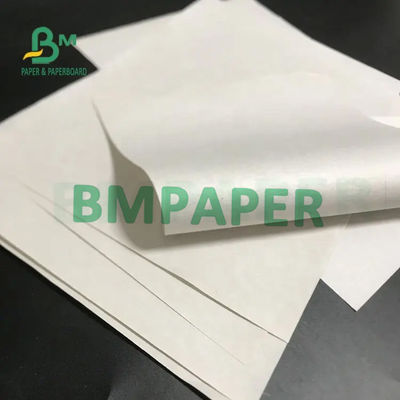 45gsm 48.8gsm न्यूज़प्रिंट पेपर रोल 650mm 860mm 500 शीट्स प्रति रीम के साथ