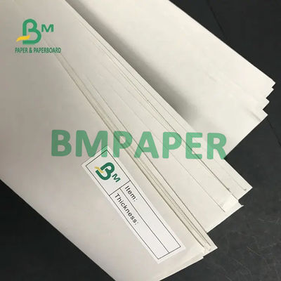 45gsm 48.8gsm न्यूज़प्रिंट पेपर रोल 650mm 860mm 500 शीट्स प्रति रीम के साथ