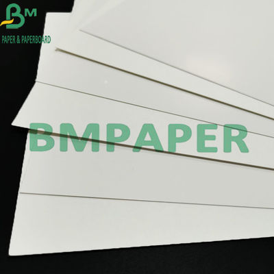 मजबूत कठोरता 230gsm ~ 400gsm खाद्य ग्रेड पेपरबोर्ड एक तरफ लेपित कार्डबोर्ड