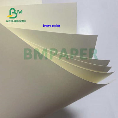 नोटबुक बनाने के लिए व्हाइट आइवरी अनकोटेड वुडफ्री पेपर 55gsm 65gsm शीट