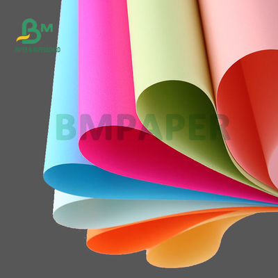 DIY क्राफ्ट 1350 मिमी स्पष्ट छवि के लिए 100 - 250 ग्राम लाल रंग अनकोटेड ब्रिस्टल पेपर