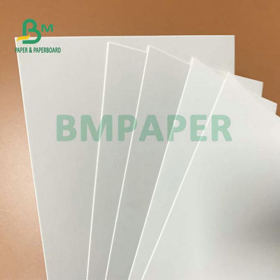 सफेद/सफेद रंग में सिगरेट कार्टन के लिए 215gsm 220gsm C1S फोल्डिंग बॉक्स बोर्ड