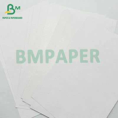 450 ग्राम चिकनी डुप्लेक्स बोर्ड सीसीडब्ल्यूबी 70% पीडब्ल्यूसी के साथ सफेद बैक रीसायकल करें