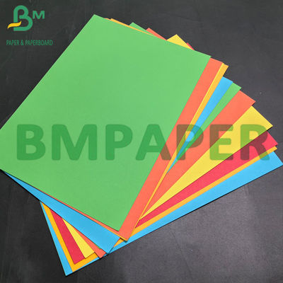 180 ग्राम 240 ग्राम रंगीन बोर्ड पेपर बाइंडिंग कवर DIY प्रिंटिंग के लिए ब्रिस्टल पेपर कार्ड