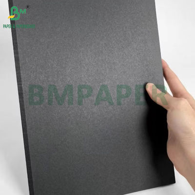 400GSM ब्लैक पेपर फॉर फोटो एल्बम 700 X 1000 मिमी अच्छी कठोरता वर्जिन पल्स