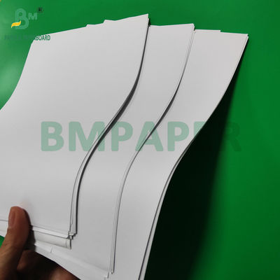 लिफाफे के लिए 60 पाउंड सफेद डिजिटल चिकनी पाठ कागज 23' x 35' उच्च चमक