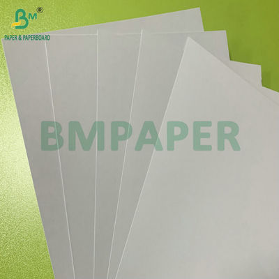 चिकनी बनावट 310gsm 320g उच्च अपारदर्शिता ब्लैक कोर प्लेइंग पोकर पेपर
