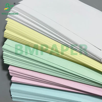 20LB 21LB 8.5 "x 11" रिक्त एनसीआर कागज काली छवि 2-5 भाग कार्बन रहित चालानों के लिए