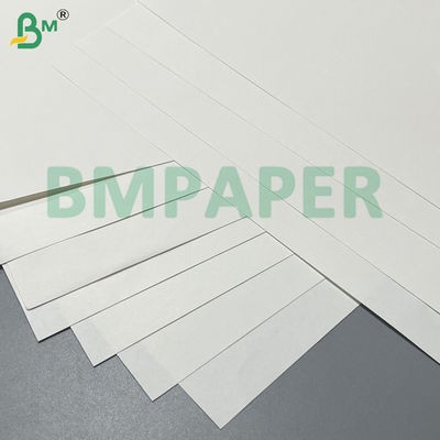 पैकिंग बैग और कैरी बैग के लिए 85gsm-200gsm क्रैक - प्रूफ ब्राइट बकाया ताकत सफेद क्राफ्ट पेपर