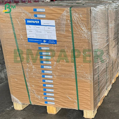 55gsm - 100gsm वर्जिन व्हाइट वुडफ्री पेपर शीट्स 64 X 90cm 61 X 86cm रीम पैक