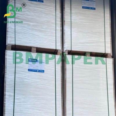 60 ग्राम डिस्पोजेबल पीई लेपित क्राफ्ट पेपर रोल 72x102 सेमी लपेटने के लिए