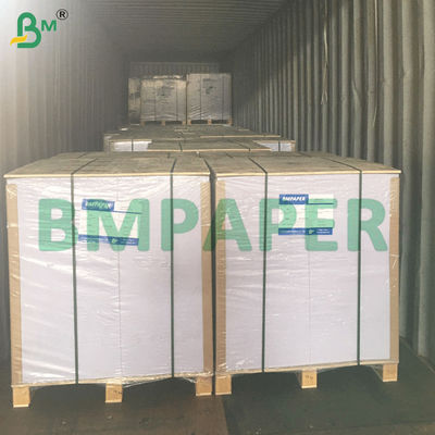 ग्रेस बैरियर के साथ वर्जिन फाइबर कार्डबोर्ड 245 ग्राम उत्कृष्ट मुद्रण क्षमता